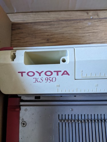 Machine tricoter toyota - à,