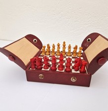 Petit jeu d'échecs de poche