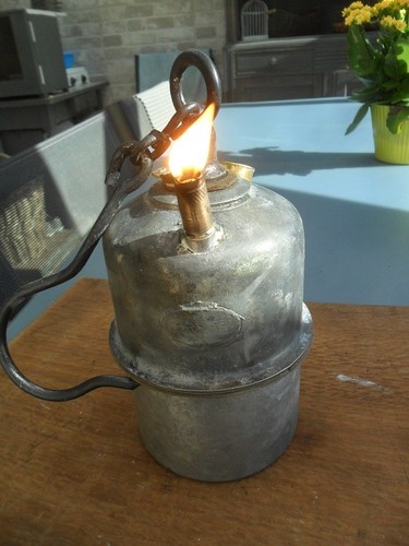 Lampe carbure acetylene - a, /