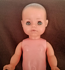 Vintage ANCIENNE POUPÉE