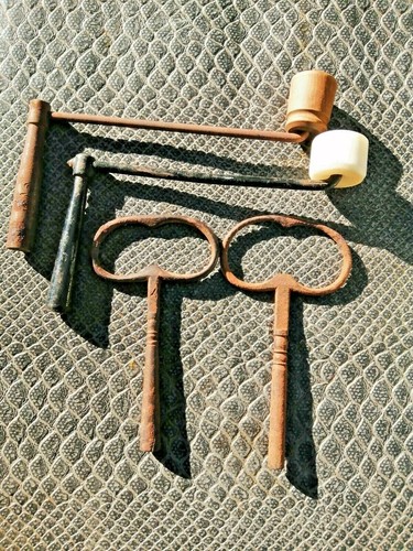 Quatre ancienne clefs - ancienne,