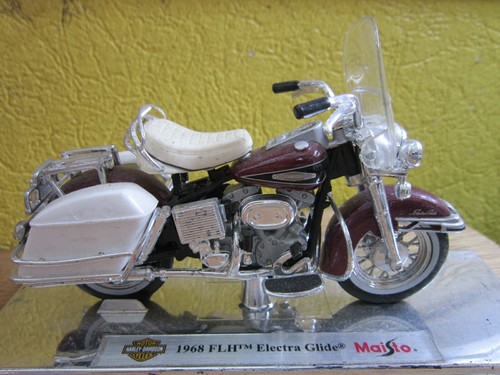 Moto harley davidson 1968 - 1/18,