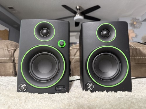 Mackie cr3 powered studio - mackie,