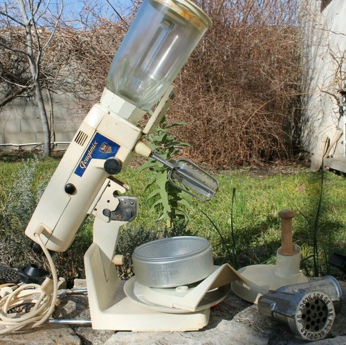 Ancien robot multifonction - robot,