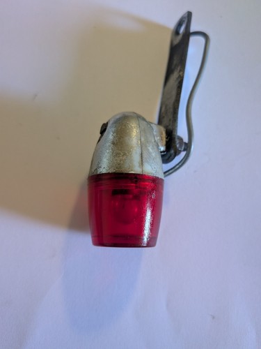 Ancien petit feu arrière - ancien,