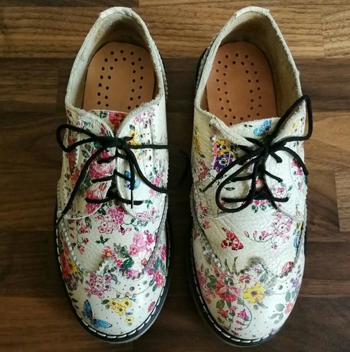 Chaussures modèle martens - modèle, dr