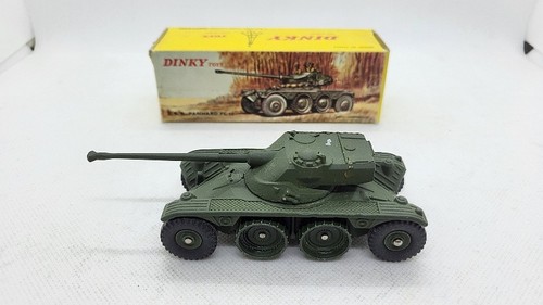 Char panhard 827 dinky - 10-827,