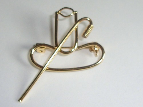 Broche chapeau canne - canne, doré