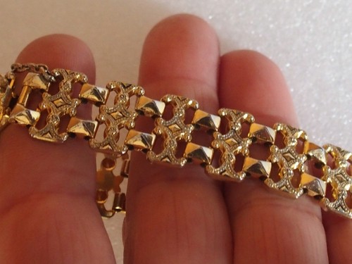 Ancien bracelet métal doré - ancien,