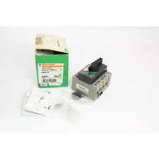 Merlin Gerin 28901 Interrupteur INS40 4P 40A (B588)