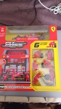 BBURAGO: SET PIT STOP FERRARI