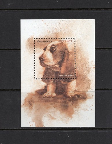 S5332 mozambique 2002 chiens - s5332,