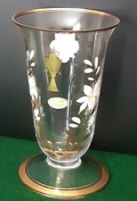 JOLI VERRE DE COMMUNION ANCIEN PEINT - DECOR MAIN