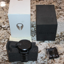 Nixon BLACK The Chronicle