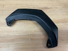 UN CACHE PLASTIQUE 36040-0118