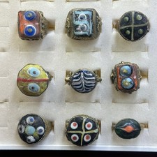 Lot de 9 rares bagues en verre