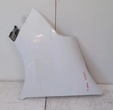 631013304R aile gauche pour