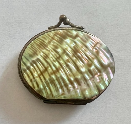 Ancien petit porte - ancien,