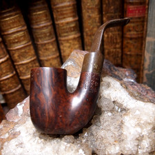 PIPE  EN BOIS  BRUYERE modele 1300 par LACROIX de saint claude