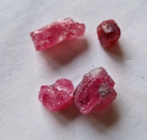 Natural pink spinel - pink, ct/4