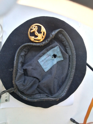 011156 béret avec - t, 56