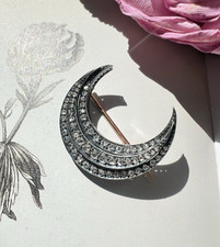 Antique Victorian era 18K Gold Rose-Cut Diamond Crescent Moon Brooch