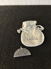 Pendentif demi-lune Lalique