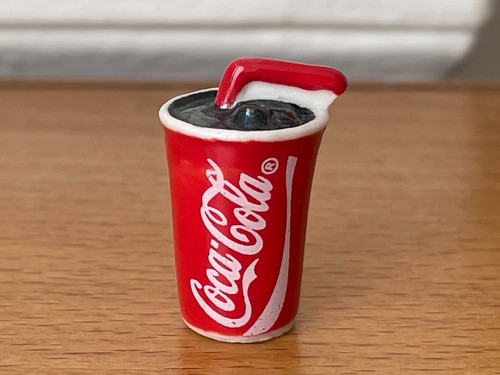 Fève coca cola 2011 - cola, goblet