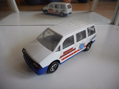 Majorette peugeot monospace - majorette,