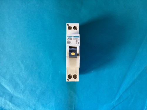 Disjoncteur vis - 1,