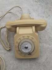 Ancien Téléphone SOCOTEL S 63 à cadran Couleur Crème – Collection Vintage