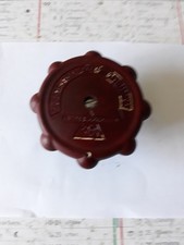 ANCIENNE POIGNEE ROUGE DE COCOTTE SEB ECRITURES EFFACEES