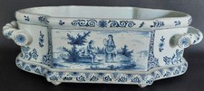 Jardinière en faïence Delft