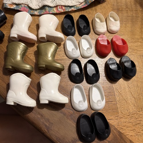 Paires chaussures - 12,