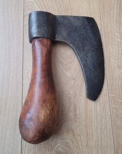 Art populaire/Outils anciens - Belle hache à bûcher de sabotier manche à boule