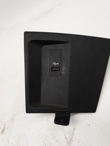 Prise port usb bmw f39 - prise,