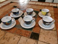LOT de 6 TASSES et SOUCOUPES