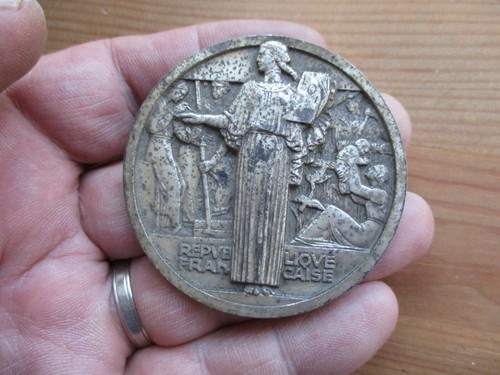 Ancienne medaille education - ancienne,