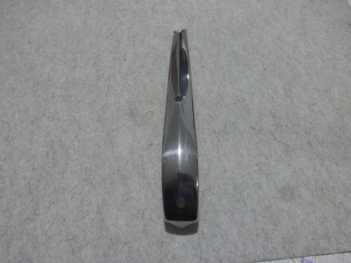Enjoliveur capot chrome - ,