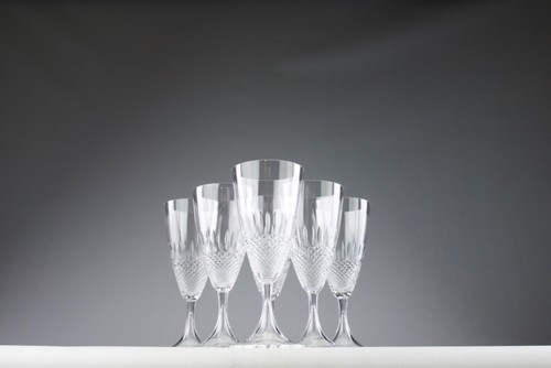 Lalique chinon model - lalique,, "chinon"