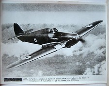 PHOTO AVIATION AVION ANGLAIS HAWKER HURRICANE c230
