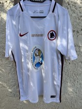 Maillot as roma vs san lorenzo totti