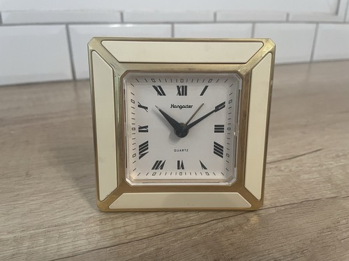 Horloge réveil hangarter - horloge,