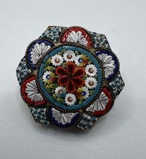 Broche ancienne - micro