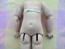 Corps articulé ancien et