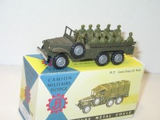 FJ, camion DODGE militaire  avec 12 soldats en plastique,  france jouet