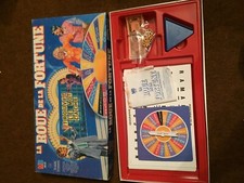 JEU DE SOCIETE LA ROUE DE LA FORTUNE mb manque crayon special et tissu 