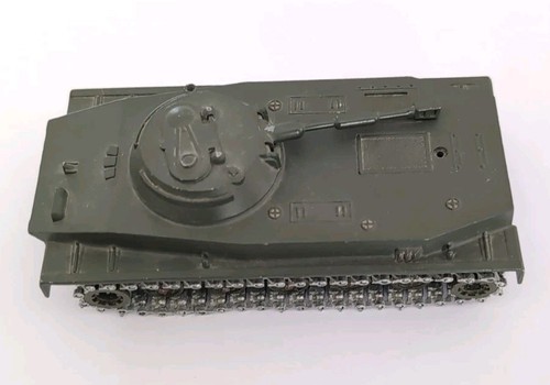 Véhicule militaire char 207