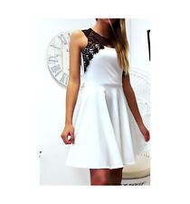 Robe courte de cocktail blanche et noire