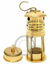 Lampe de marin nautique en